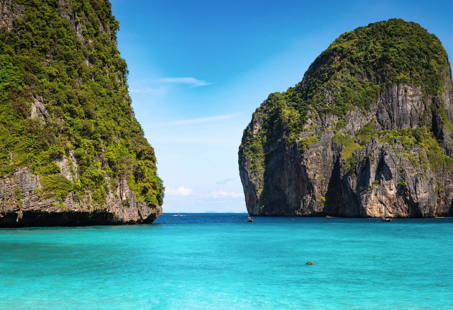 Phuket, Phi Phi, Krabi et Koh Lanta : variété des sites en mer d'Andaman